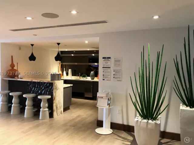 2-bedroom condo for sale in Sunny Isles Beach - 300 Sunny Isles Blvd 4-1705 - MondialRealty