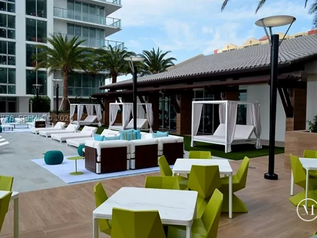 2-bedroom condo for sale in Sunny Isles Beach - 300 Sunny Isles Blvd 4-1705 - MondialRealty