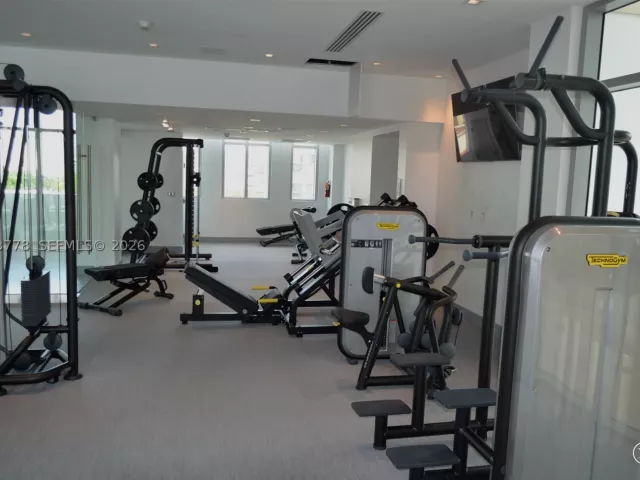 2-bedroom condo for sale in Sunny Isles Beach - 300 Sunny Isles Blvd 4-1705 - MondialRealty