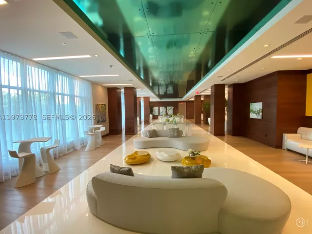 2-bedroom condo for sale in Sunny Isles Beach - 300 Sunny Isles Blvd 4-1705 - MondialRealty