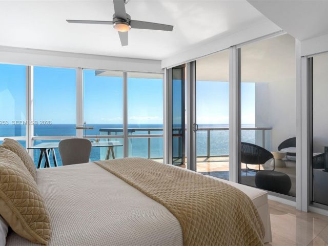 Apartment for rent  Unit #2405 - photo 7498667