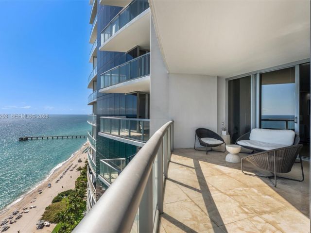 Apartment for rent  Unit #2405 - photo 7498674