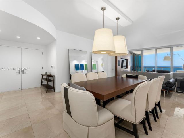 Apartment for rent  Unit #2405 - photo 7498687