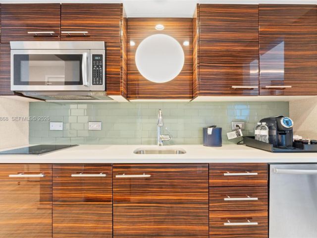 Apartment for sale  Unit #R1803 - photo 7498104