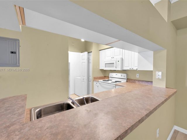 Apartment for sale  Unit #2210 - photo 7512721