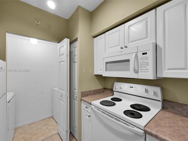 Apartment for sale  Unit #2210 - photo 7512722