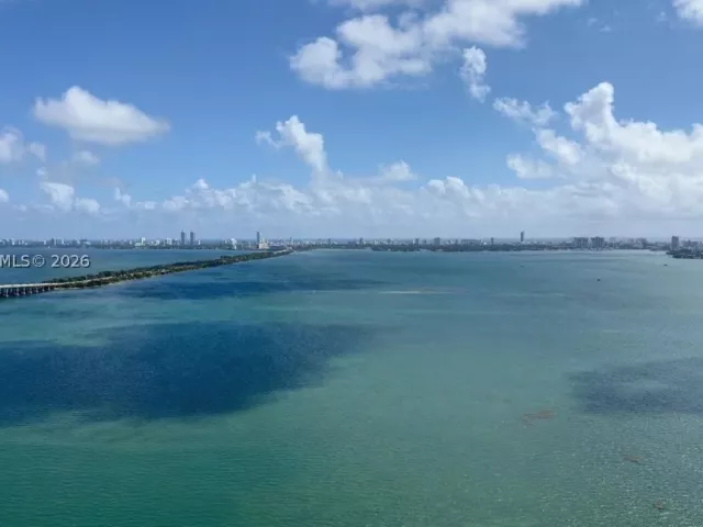 2-bedroom condo for sale in Miami - 2900 NE 7th Ave 3004 - MondialRealty