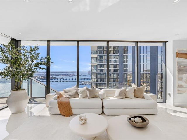 Apartment for rent  Unit #4007 - photo 7489071