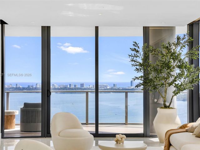 Apartment for rent  Unit #4007 - photo 7489073