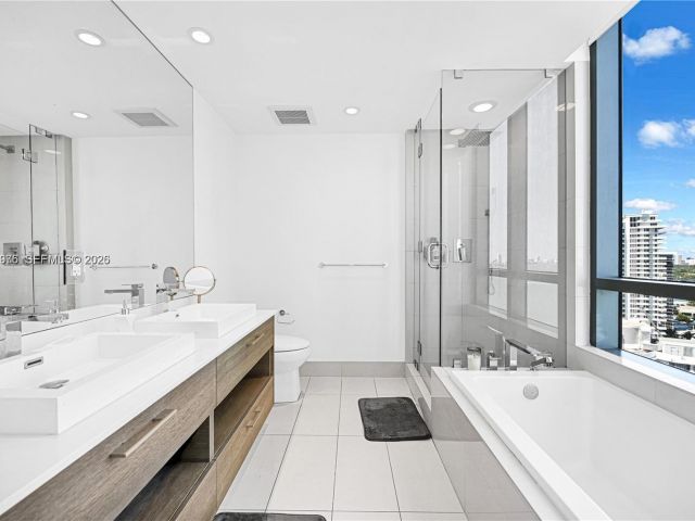 Apartment for rent  Unit #2007 - photo 7494699