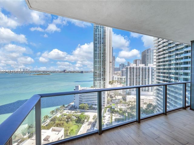 Apartment for rent  Unit #2007 - photo 7494707