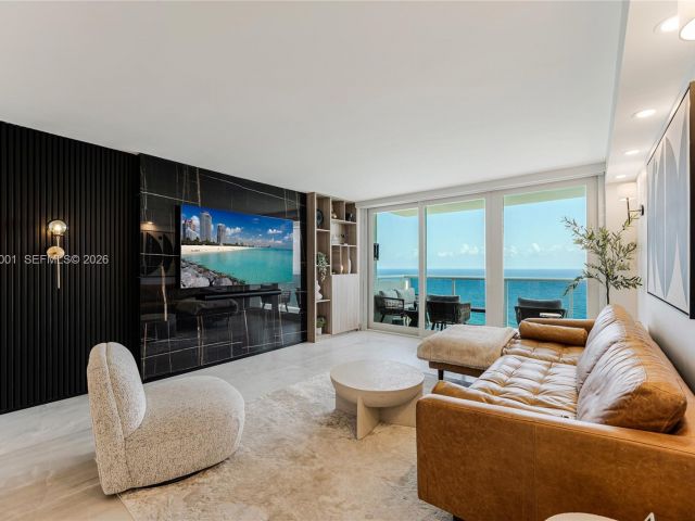 Apartment for rent  Unit #2406 - photo 7513885