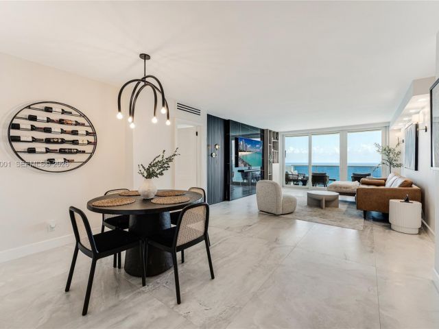 Apartment for rent  Unit #2406 - photo 7513886