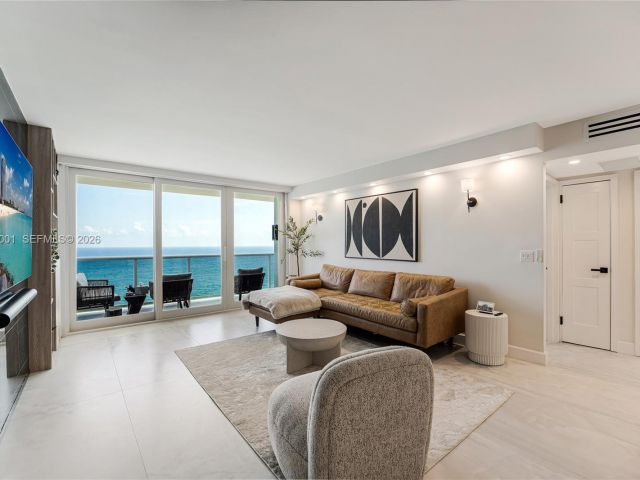 Apartment for rent  Unit #2406 - photo 7513887