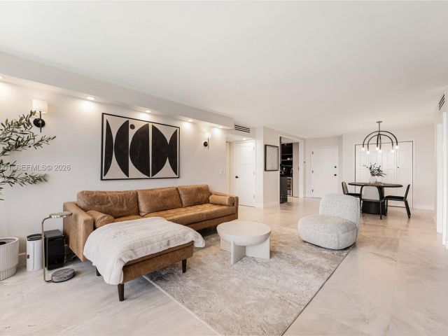 Apartment for rent  Unit #2406 - photo 7513888