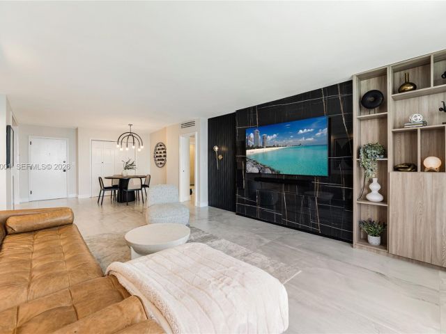 Apartment for rent  Unit #2406 - photo 7513889