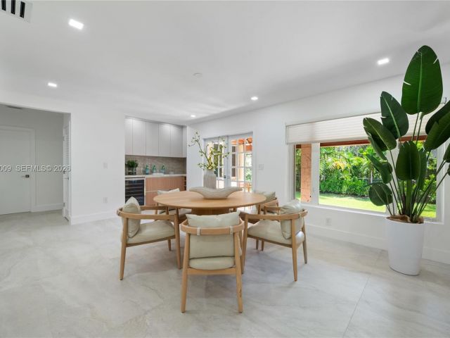 Home for rent at 5211 Granada Blvd - photo 7471536