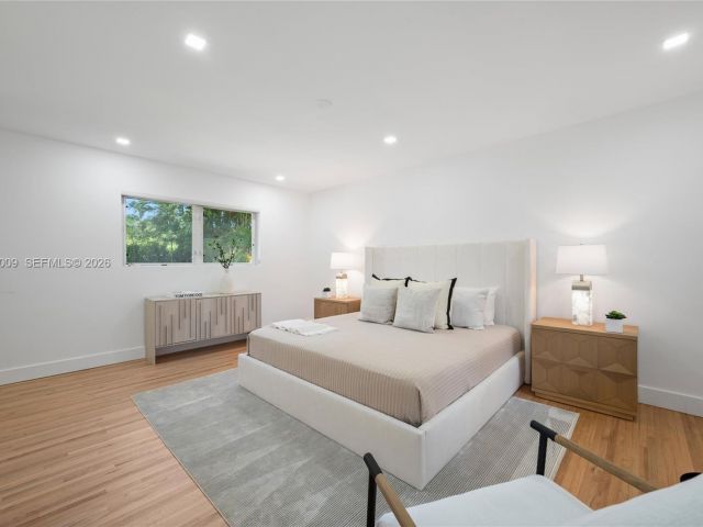 Home for rent at 5211 Granada Blvd - photo 7471539