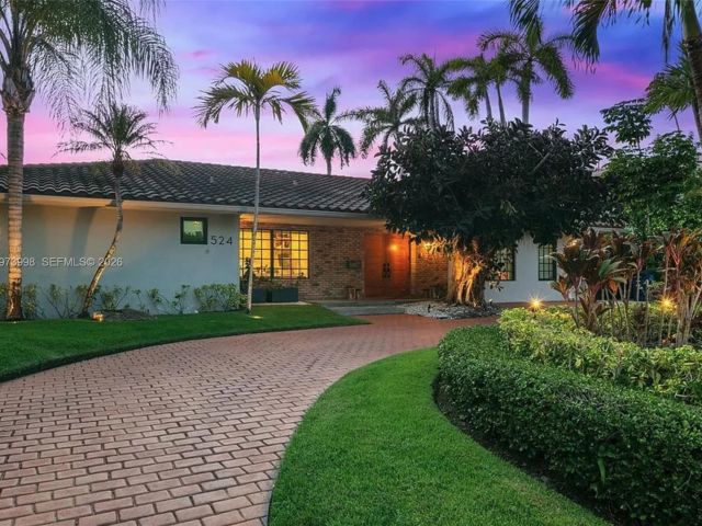 Home for rent at 524 Oleander Dr - photo 7462271