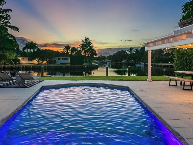 Home for rent at 524 Oleander Dr - photo 7462275