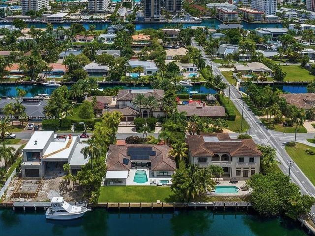 Home for rent at 524 Oleander Dr - photo 7462279