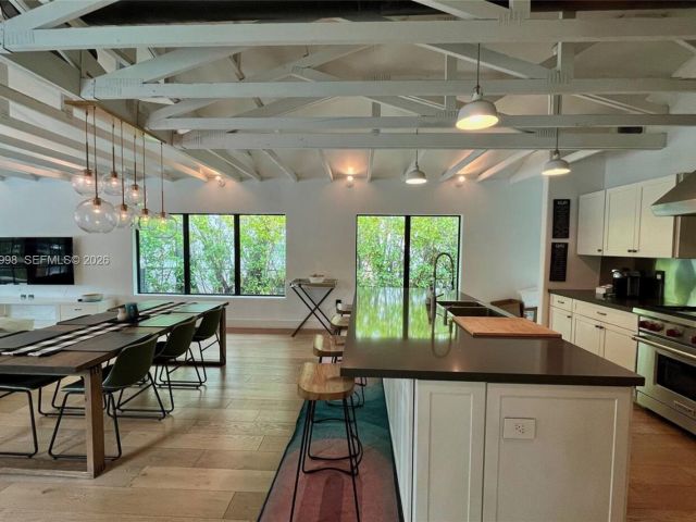 Home for rent at 524 Oleander Dr - photo 7462286