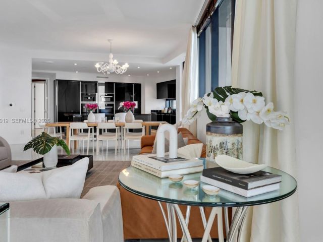 Apartment for sale  Unit #4605 - photo 7530307