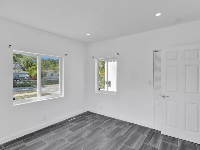 2-bedroom home for sale in Fort Lauderdale - 1904 SE 1st Avenue - MondialRealty
