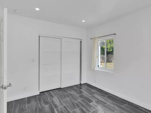 2-bedroom home for sale in Fort Lauderdale - 1904 SE 1st Avenue - MondialRealty
