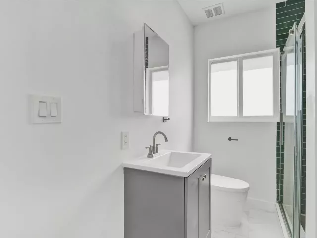 2-bedroom home for sale in Fort Lauderdale - 1904 SE 1st Avenue - MondialRealty