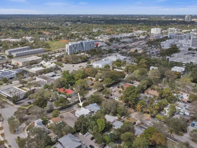 2-bedroom home for sale in Fort Lauderdale - 1904 SE 1st Avenue - MondialRealty