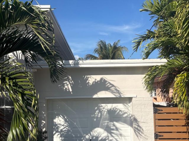 Home for rent at 9048 Carlyle Ave - photo 7467124