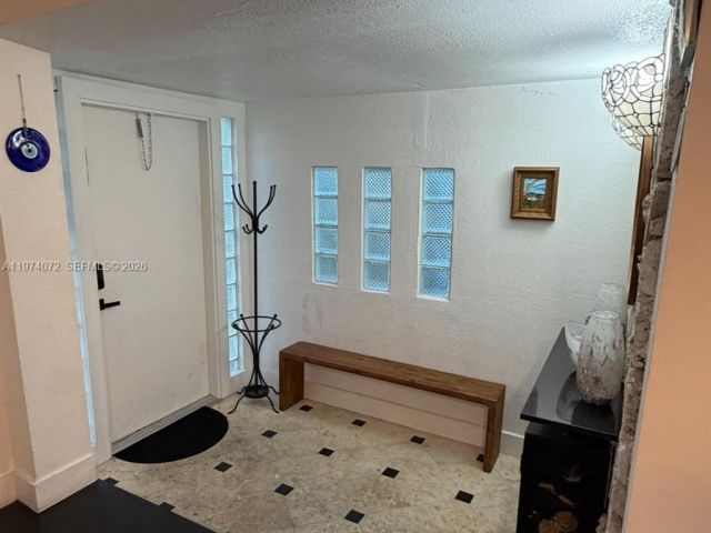 Home for rent at 9048 Carlyle Ave - photo 7467126