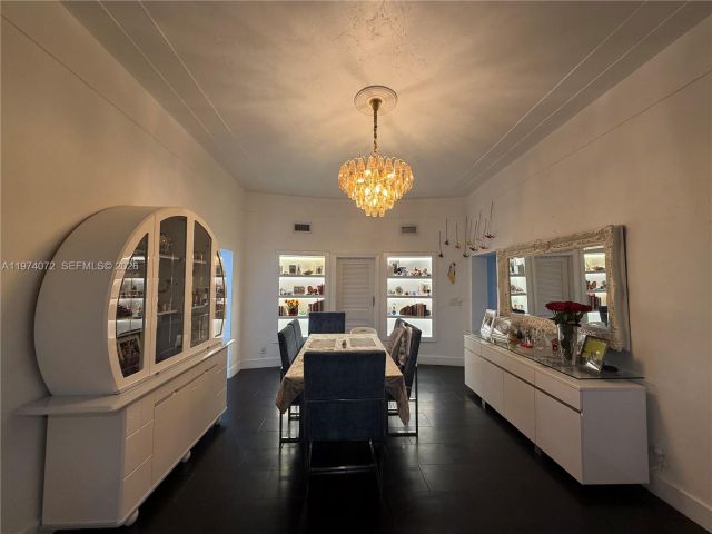 Home for rent at 9048 Carlyle Ave - photo 7467128