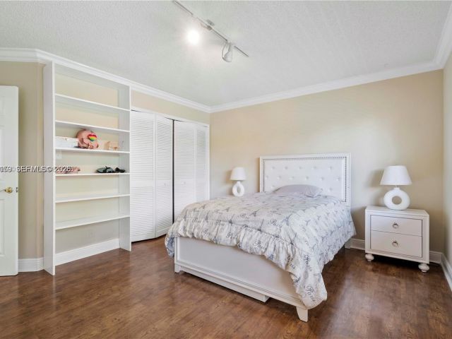 Home for sale at 2900 NW 25th Way - photo 7453401