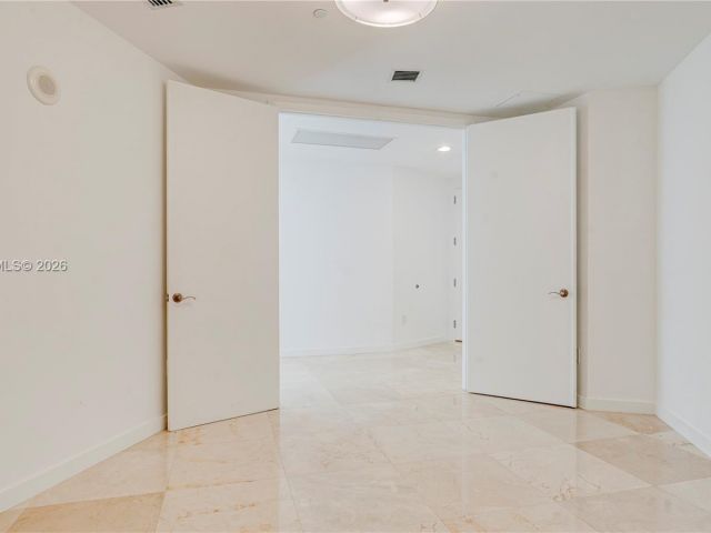 Apartment for rent  Unit #3007 - photo 7496849