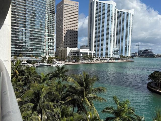 Apartment for rent  Unit #619 - photo 7529248