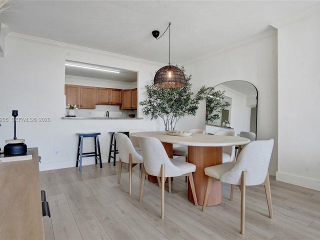 Apartment for sale  Unit #718 - photo 7513627