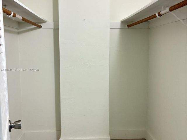 Apartment for sale  Unit #718 - photo 7513640