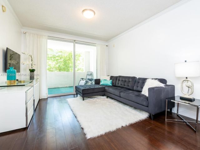 Apartment for sale  Unit #4311 - photo 7512702