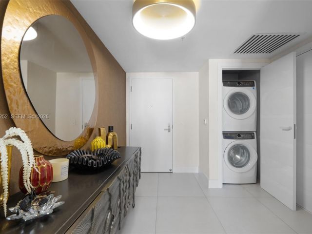 Apartment for sale  Unit #4-2003 - photo 7490125