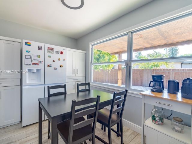 Home for sale at 2950 NE 11th Ave - photo 7478696