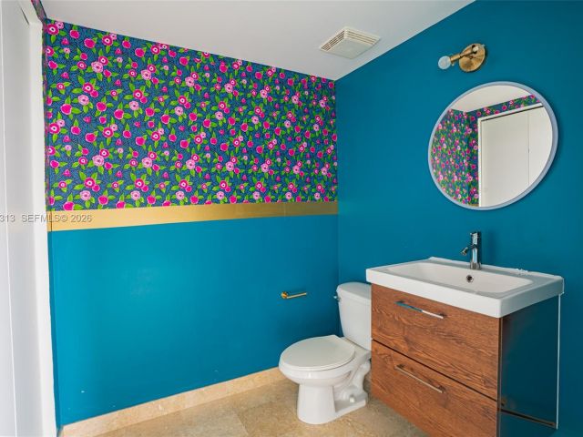 Apartment for sale  Unit #511 - photo 7489561