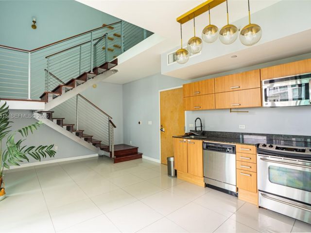 Apartment for sale  Unit #511 - photo 7489562