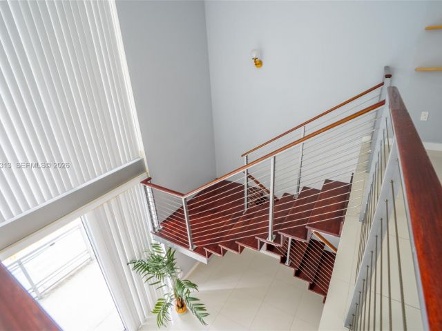 Apartment for sale  Unit #511 - photo 7489564