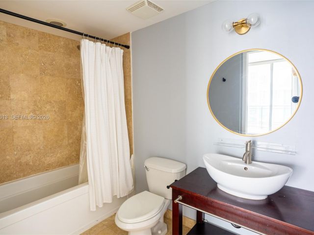 Apartment for sale  Unit #511 - photo 7489570