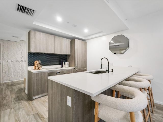 Apartment for sale  Unit #3107 - photo 7452693