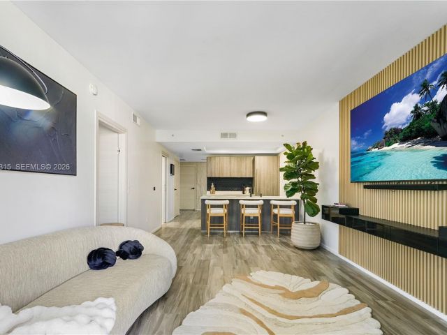 Apartment for sale  Unit #3107 - photo 7452697