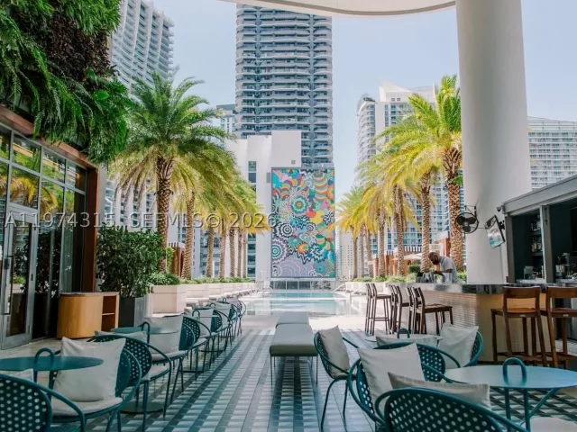 1-bedroom condo for sale in Miami - 801 S Miami Ave 3107 - MondialRealty