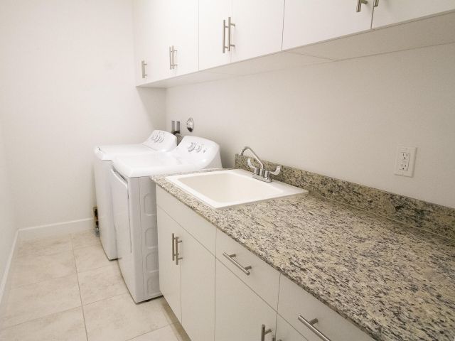 3-bedroom home for rent in Boca Raton - 23045 Clear Echo Drive 76 - MondialRealty